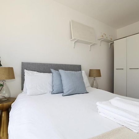 Stay In Islington In Style 3Bdr Apt Nr Upper St Лондон Экстерьер фото