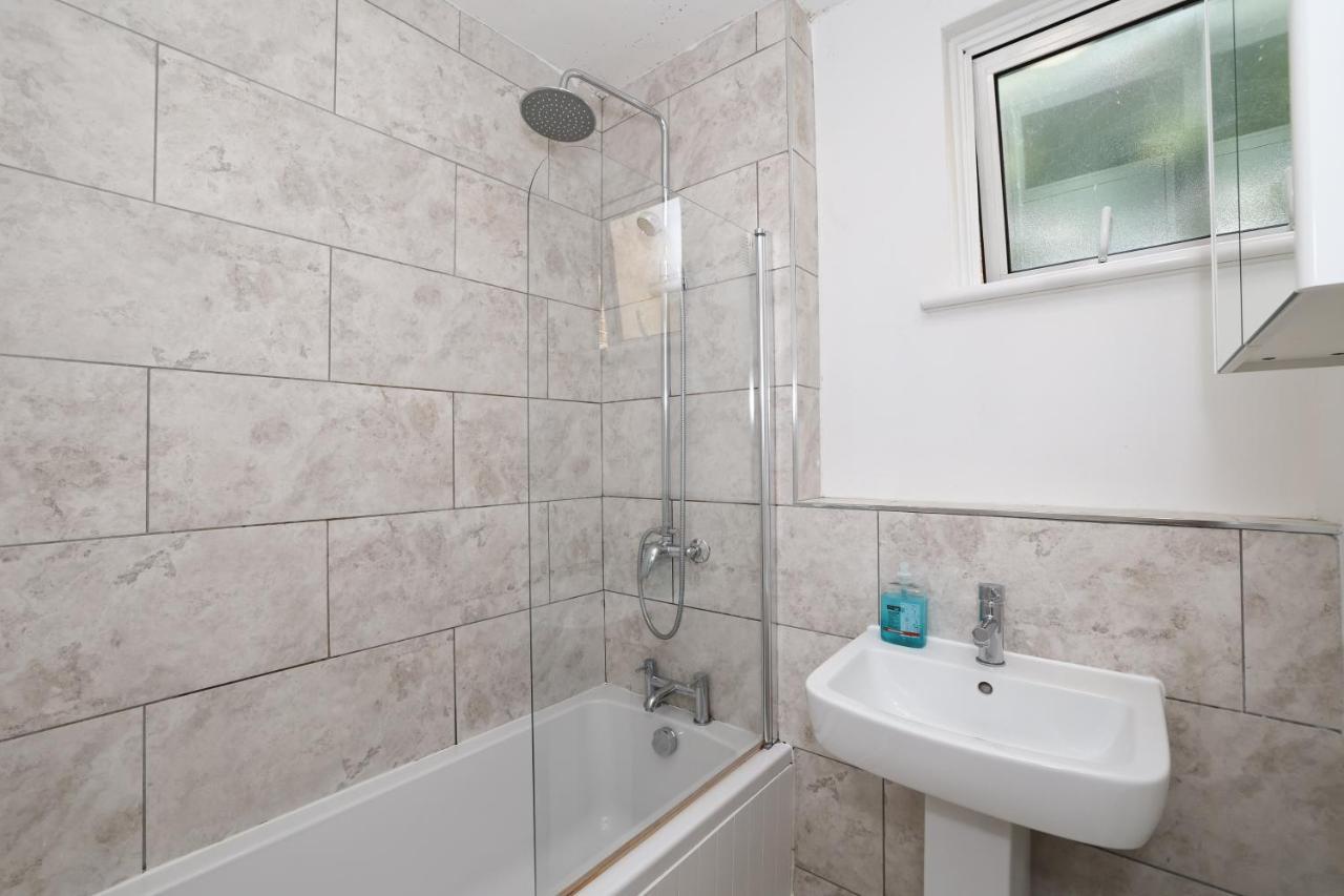 Stay In Islington In Style 3Bdr Apt Nr Upper St Лондон Экстерьер фото