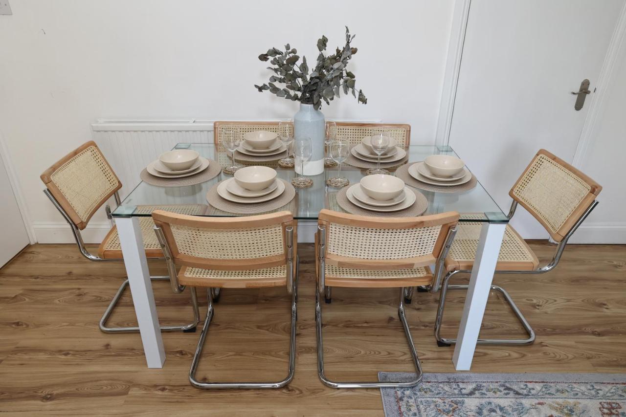 Stay In Islington In Style 3Bdr Apt Nr Upper St Лондон Экстерьер фото