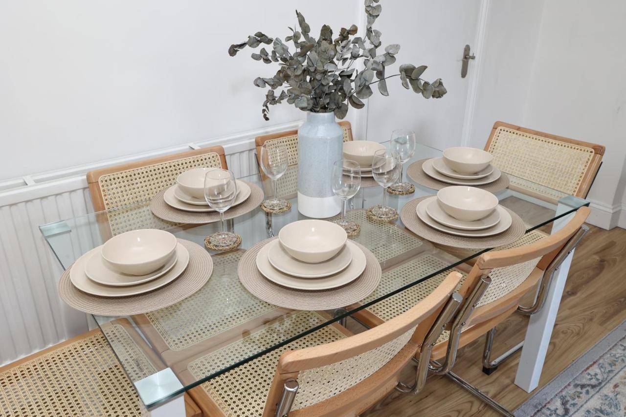 Stay In Islington In Style 3Bdr Apt Nr Upper St Лондон Экстерьер фото